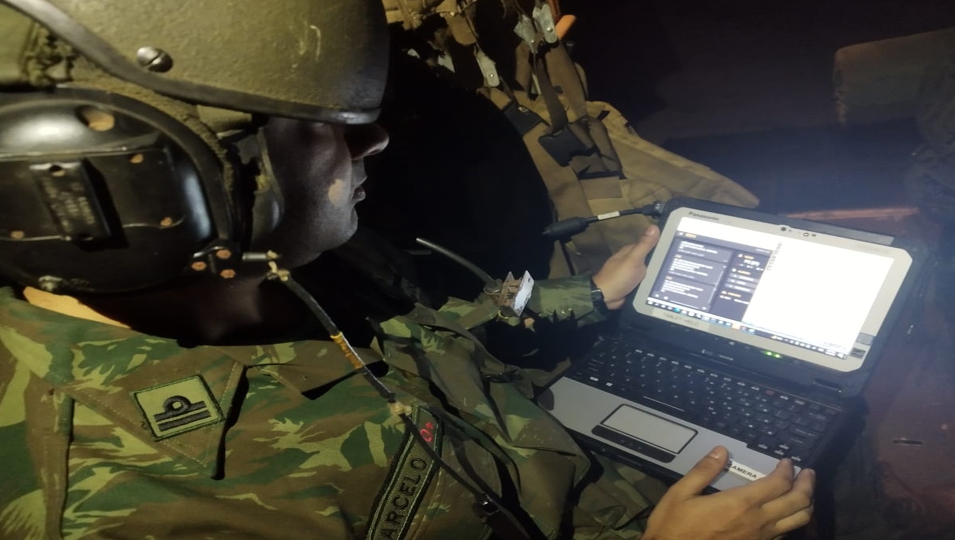 Aplicação de Rádios IP de alta capacidade no comando e controle de uma operação militar